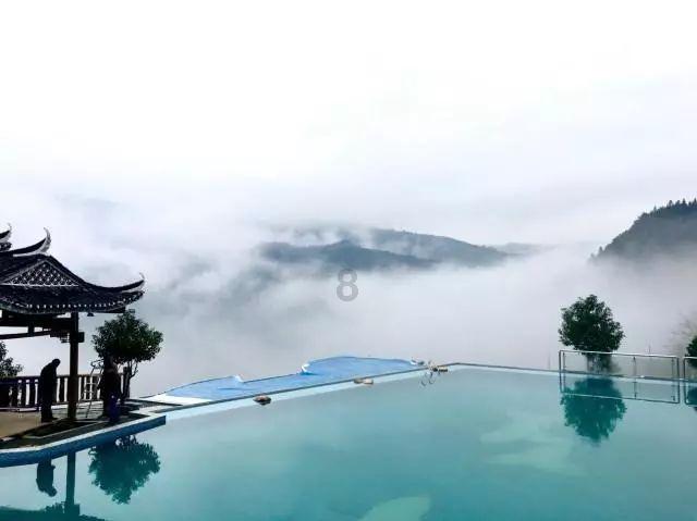 朱雀三号火箭完成首次大型垂直起降飞行试验